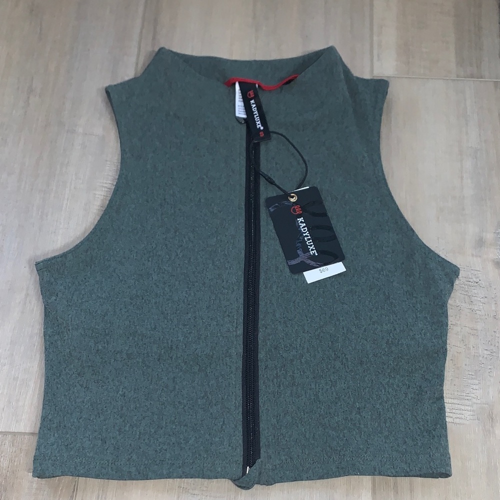 NWT KadyLuxe Green/Gray (Cactus) Zip Front Midi Crop Top / Sleeveless
